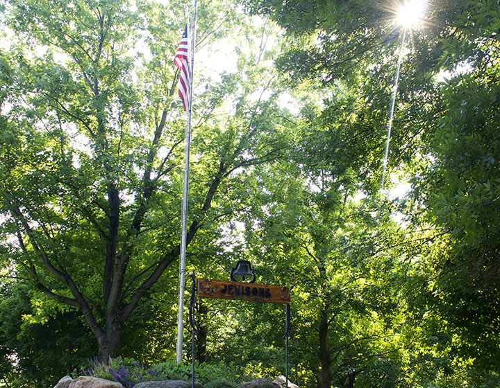 American Flag on the Farm via www.agutsygirl.com 4th of July, 2013