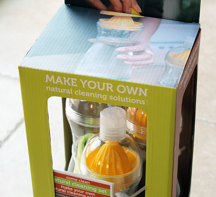 Make Your Own Natural Cleaning Solutions via www.agutsygirl.com #MightyNest