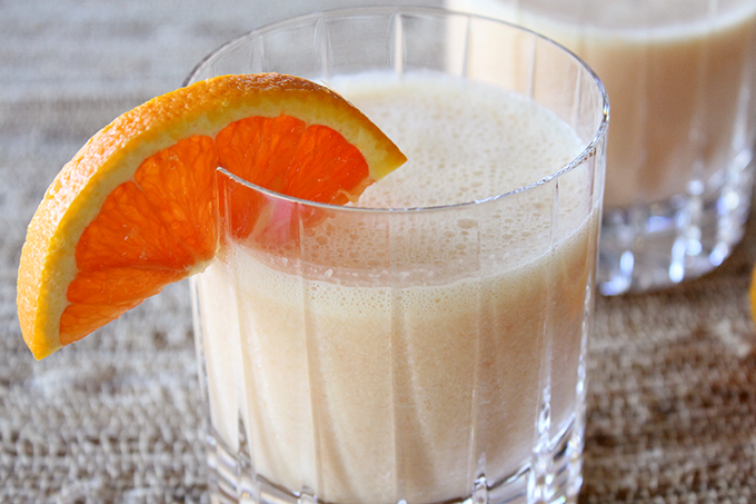 Fresh Orange Juice with Kefir #probiotic www.agutsygirl.com #recipe