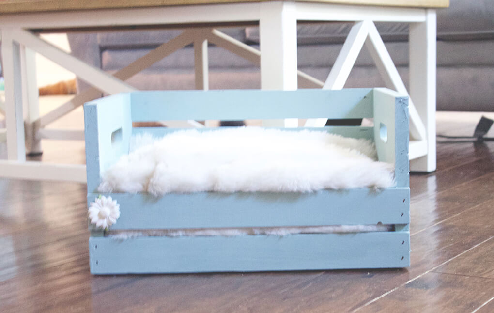 DIY Farmhouse Wooden Crate Bed for Puppy sarahkayhoffman.com Finished Crate