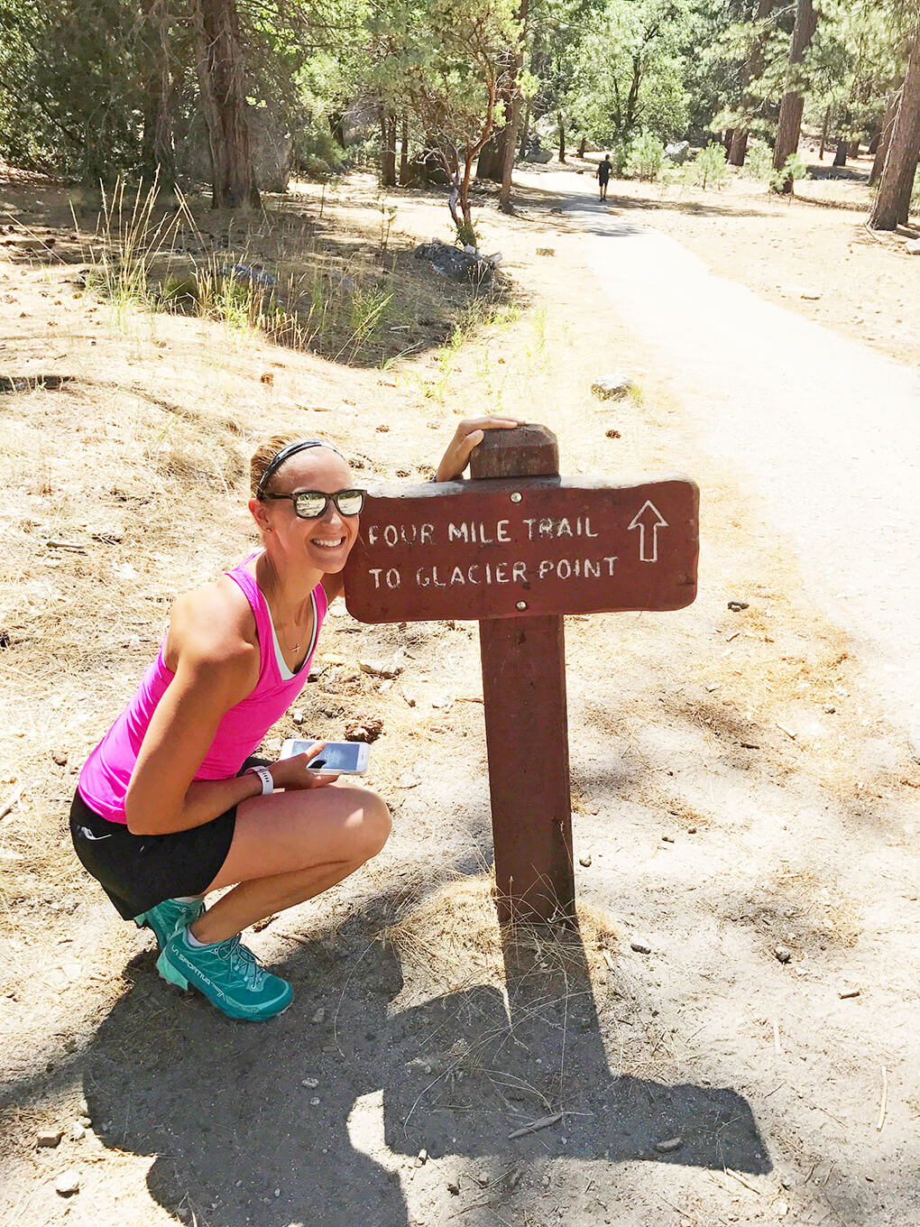 Hiking Yosemite sarahkayhoffman.com 4-mile hike sign Glacier Point