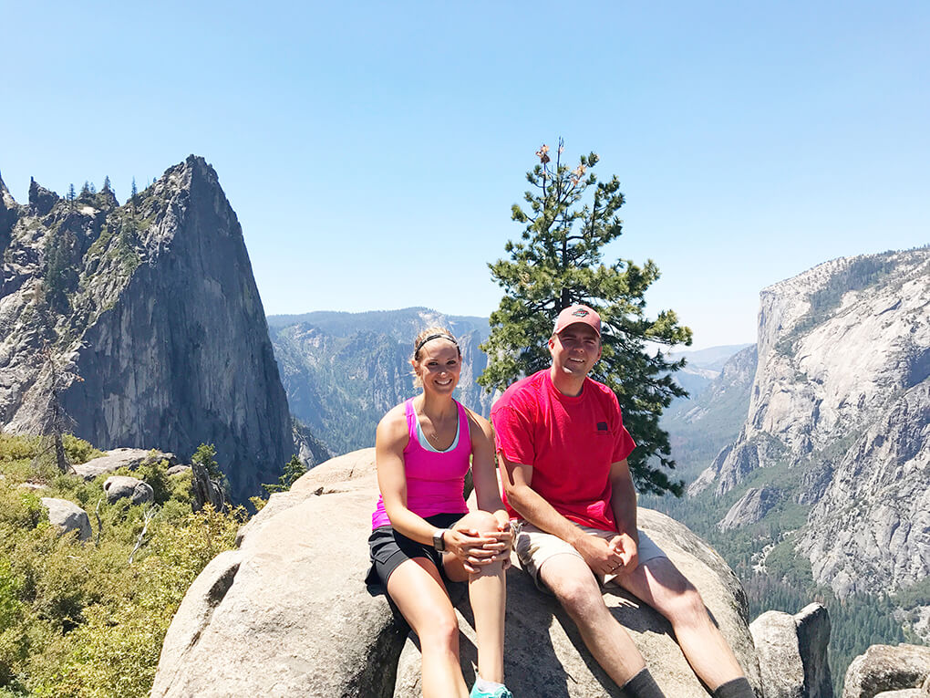 Hiking Yosemite sarahkayhoffman.com JJ and SKH rest point Glacier