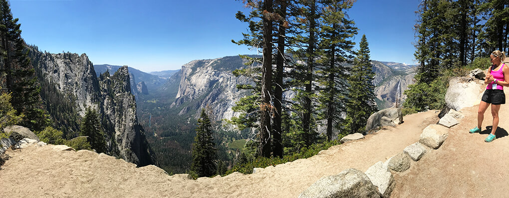 Hiking Yosemite sarahkayhoffman.com Panoramic