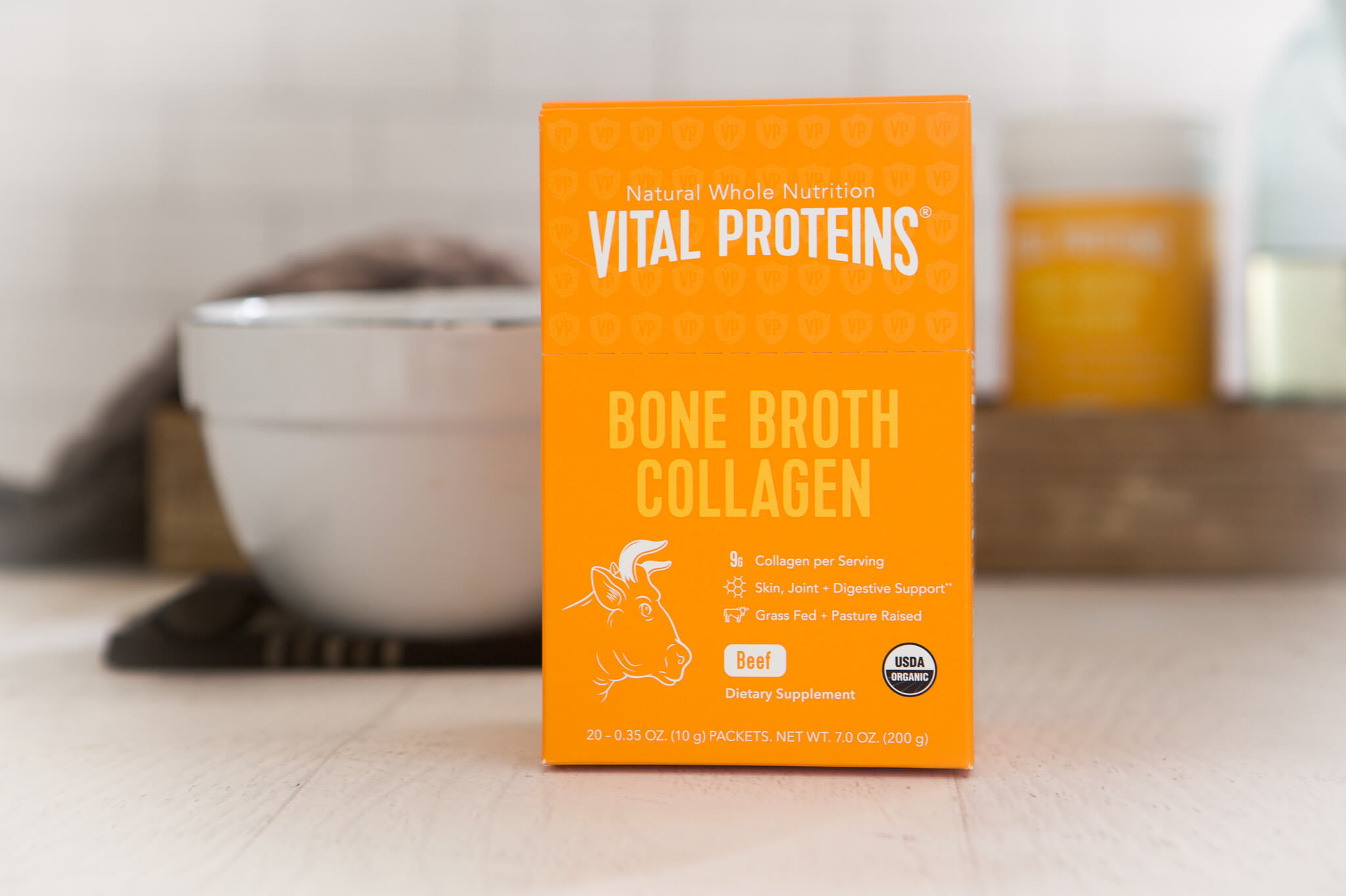 Bone Broth Benefits www.sarahkayhoffman.com #guthealth #bonebroth #guthealing #StayVital Vital Proteins Beef Collagen Bone Broth packet