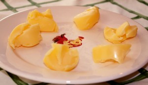 lemon curd #glutenfree #dairyfree #grainfree www.agutsygirl.com