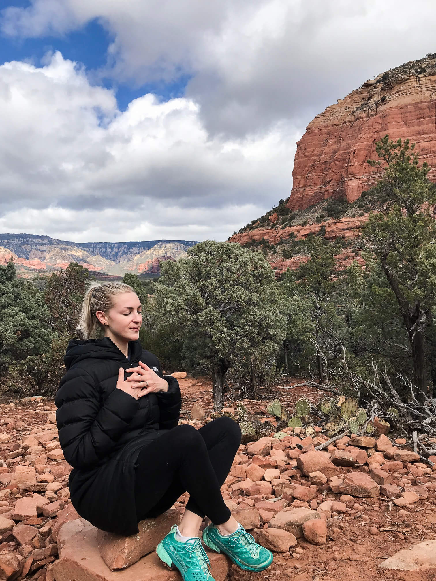 23 Stress Symptoms agutsygirl.com #stress #sedona #healthyliving Devil's Mountain Hike Sedona