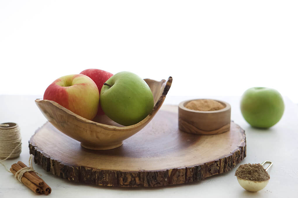 3-Ingredient Baked Apple Chips agutsygirl.com #applechips #glutenfreerecipes #apples apples