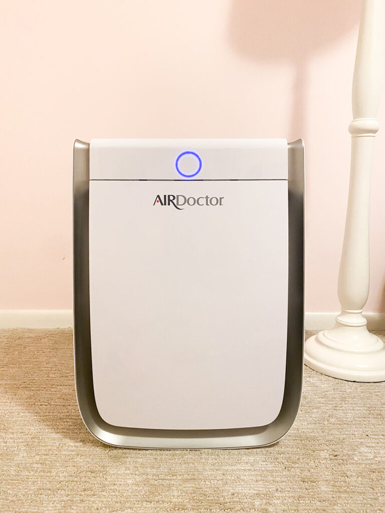 Personal Air Purifier agutsygirl.com #airpurifier #airfilter #airdoctor